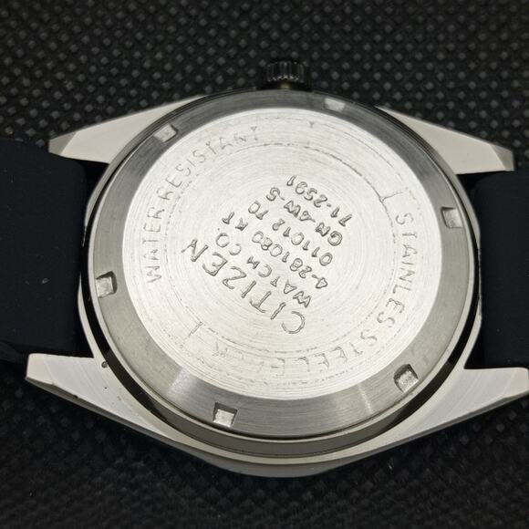 Vintage 1974 Citizen Automatic Mens Silver Watch W/daydate & Gold accents - Picture 8 of 8